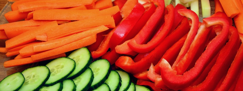 carrot, pepper and cucumber road trip snacks