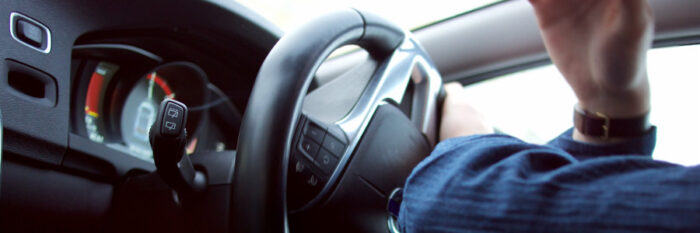 distracted driver responding to common causes of accidents