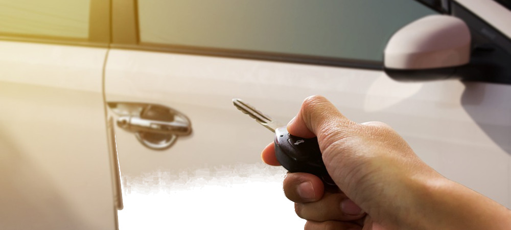 hire car and car key